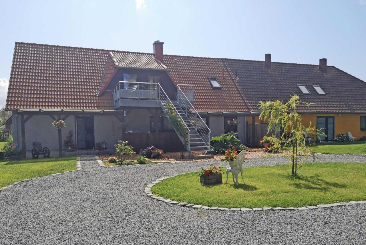 Ferienwohnungen In Lipsitz Auf Rue Thesenvitz Exterior photo
